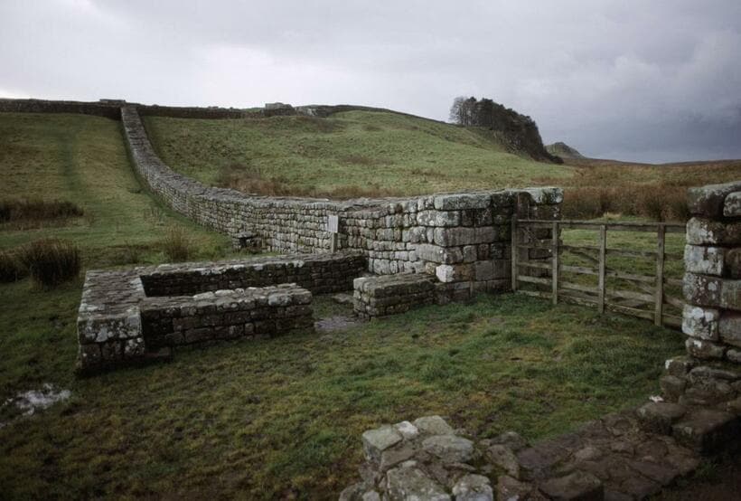 英国北部に残る「ハドリアヌスの長城」跡（写真：ｇｅｔｔｙｉｍａｇｅｓ）