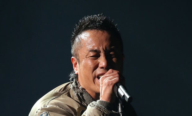 新作の 長渕剛 FNS歌謡祭 ワンマンショー ライブ 着用 サングラス 長渕