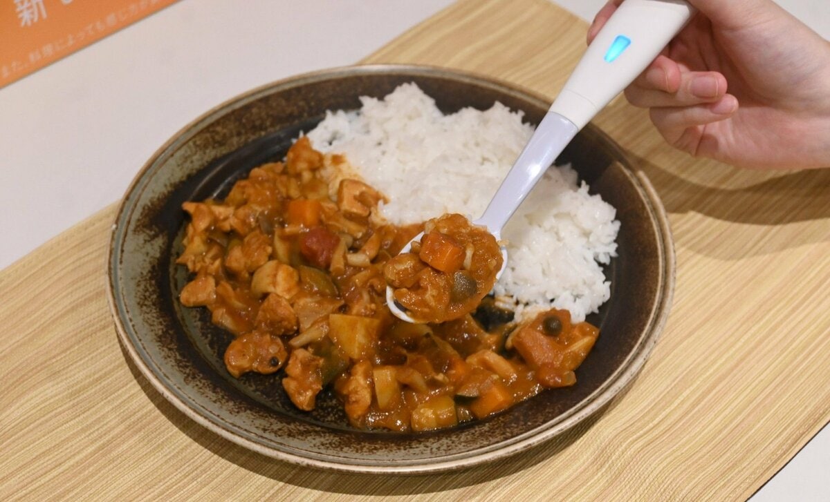 キリンエレキソルトスプーンレトルトカレー付き