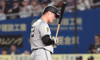 巨人・リチャードはなぜ覚醒しないのか 緊急補強した「未完の長距離砲」は打率0割台危機に…