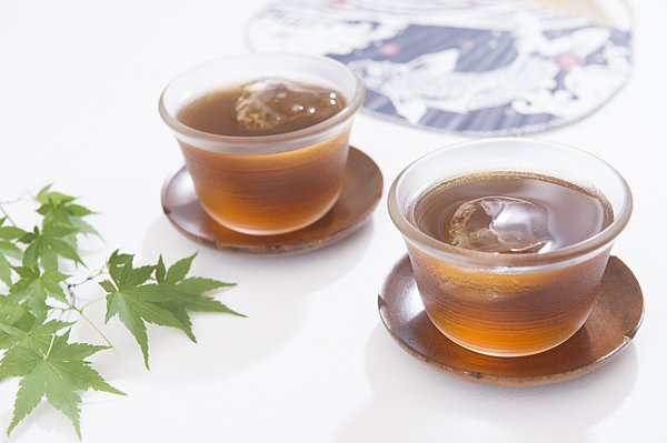 すっきりとした味わいの夏の定番飲料「麦茶」。熱中症対策としてもたっぷり飲もう！