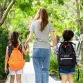 入学直後で終わらない「小1の壁」 ワーママを悩ませる、「夏休み3つの壁」とは?
