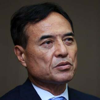 サントリー新浪社長の45歳定年制発言に賛否両論の声「ローン返済や氷河期世代の苦労を知って」