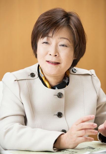 花王　執行役員・品質保証本部長青木秀子（６０）１９５４年生まれ。７８年、京都大学薬学部卒。８２年、花王石鹸（現・花王）入社。消費者相談センター室長などを経て、２０１０年から執行役員（撮影／写真部・大嶋千尋）
<br />