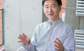 「役員総入れ替え」から始めた上場請負人の会社再生