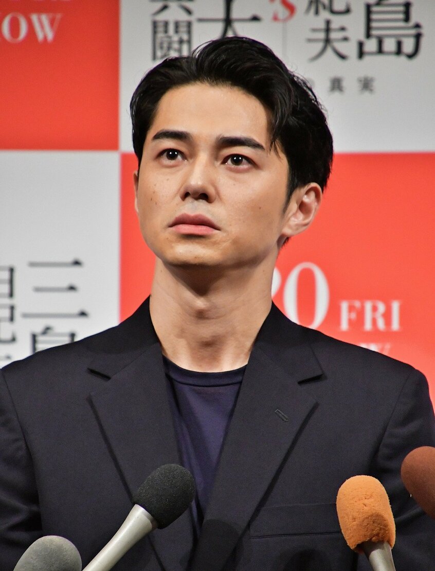 イケメンすぎてナンパには失敗?(写真:アフロ)