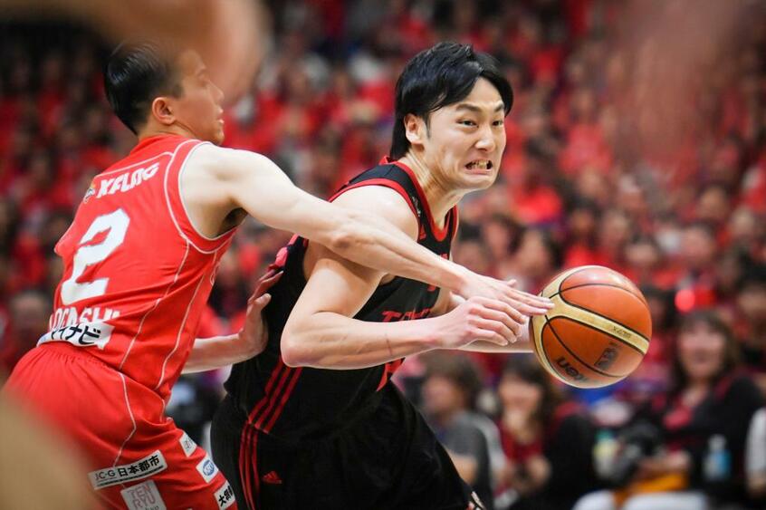 闘志あふれるプレーでA東京の2連覇に貢献した田中大貴 (撮影/写真部・馬場岳人)