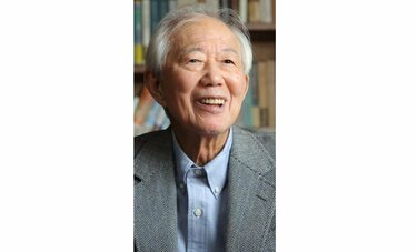〈きょう平田オリザさん100分de名著に出演〉“純文学作家・北杜夫”の圧倒的な才能 三島由紀夫が「戦後に書かれた最も重要な小説の一つ」と称賛した作品とは