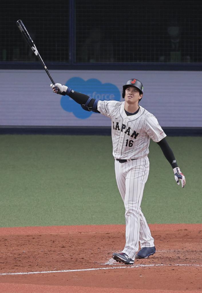 阪神との強化試合で、2打席連続3点本塁打を放った大谷翔平