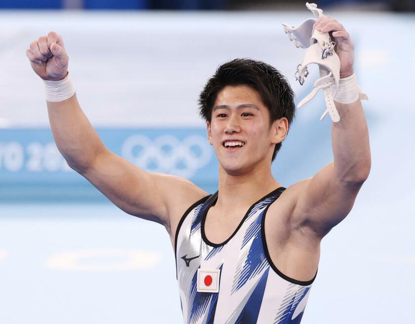 体操個人総合で金メダルを獲得した橋本大輝　（ｃ）朝日新聞社