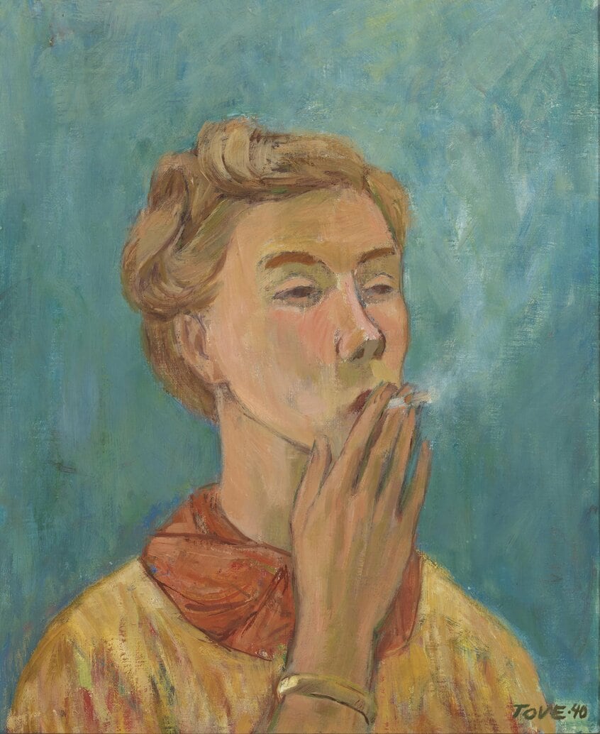 トーベ・ヤンソン「煙草を吸う娘(自画像)」1940年 油彩、カンヴァス 個人蔵 © Tove Jansson Estate Photo © Finnish National Gallery Yehia Eweis