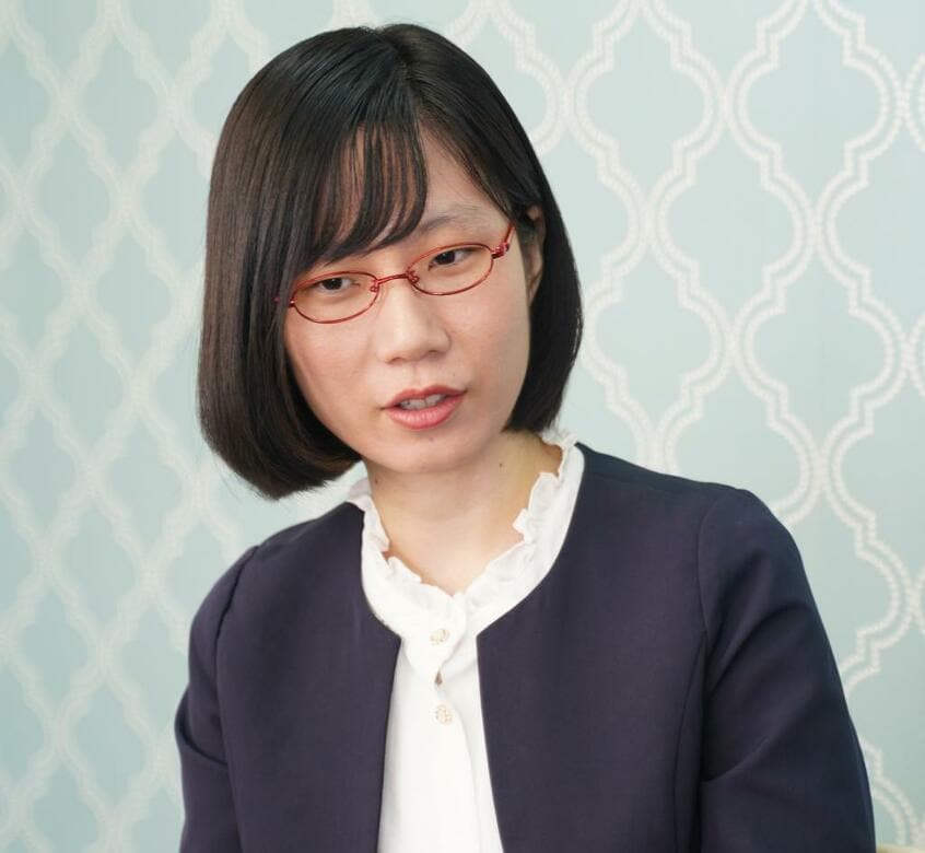 たかまつ・なな/1993年生まれ。「お笑いジャーナリスト」として、社会問題を取材・発信。著書に『お笑い芸人と学ぶ13歳からのSDGs』など(本人提供)