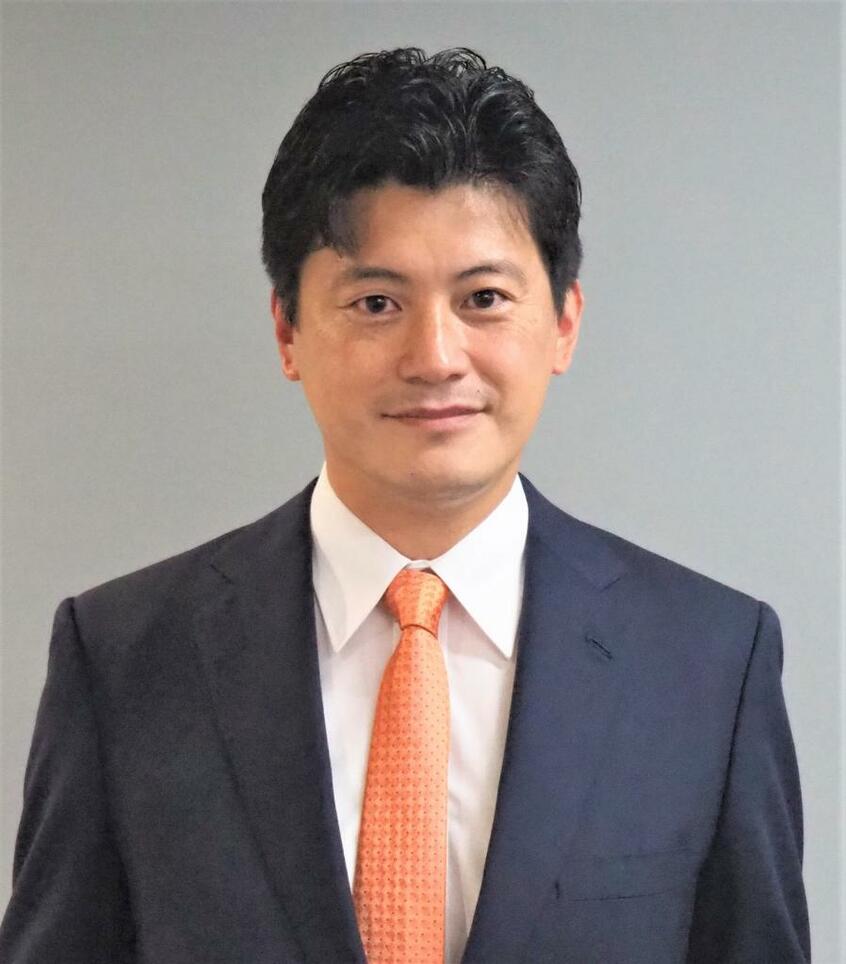 「定年制は必要」と主張する三谷英弘衆院議員(C)朝日新聞社