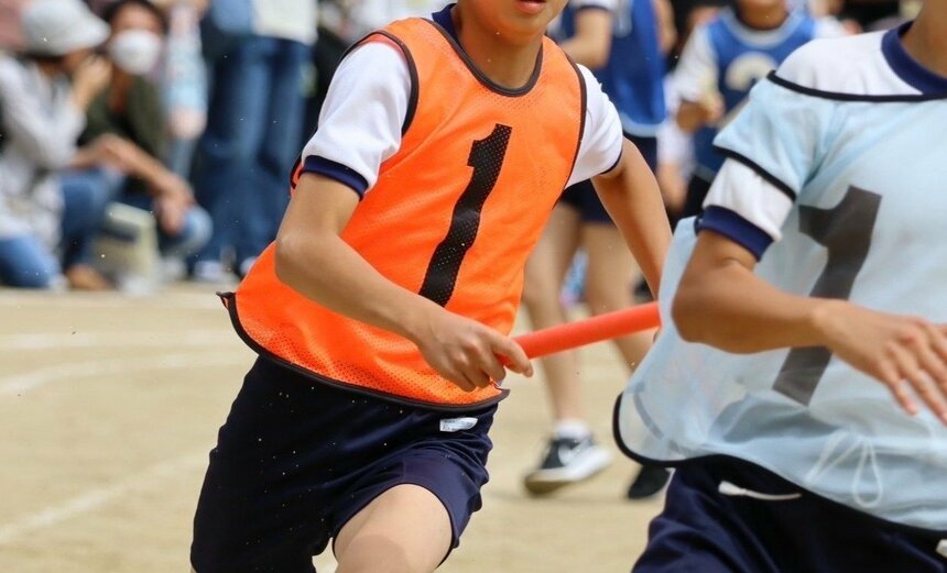変化する小学校の運動会。みなさんはどう思いますか？（写真：松下先生のお子さんの運動会のようす）