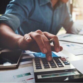 副業詐欺にご用心、消費者金融から200万円の借金を背負う若者も 怪しい副業を見破る3つのポイント
