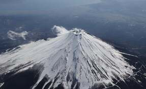 富士山噴火なら「新宿で灰が10センチ積もり、首都機能マヒも」　17年ぶりハザードマップ改定