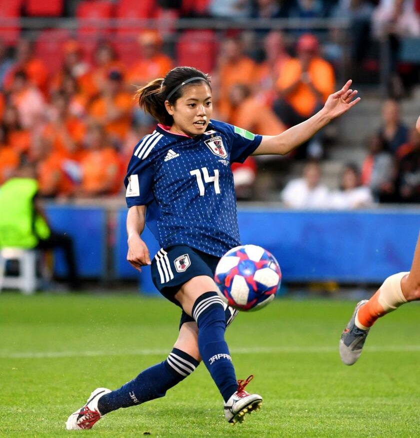 サッカー女子日本代表の長谷川唯　（ｃ）朝日新聞社