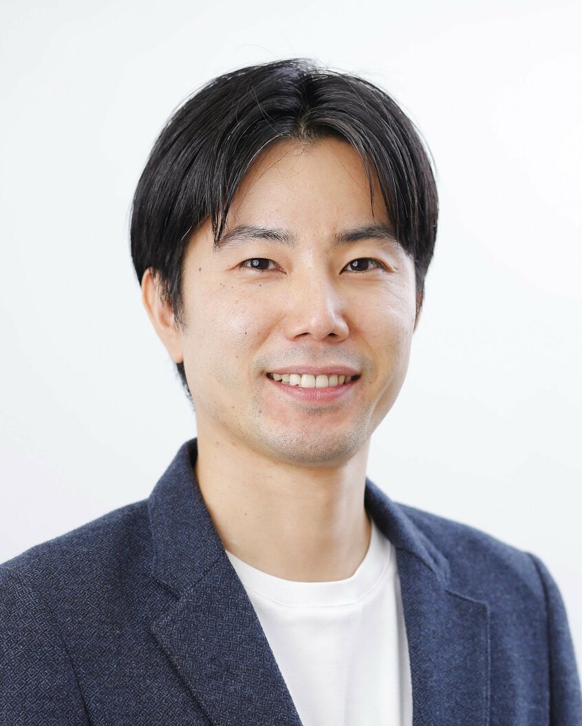 インディードリクルートパートナーズ特任研究員・高田悠矢さん
たかだ・ゆうや／日本銀行入行を経て、リクルート入社。戦略策定のための分析やリコメンドエンジンの開発、人事課題に対する統計分析の適用、自社データを活用した経済指標の作成・発信など、データ起点のさまざまな取り組みの企画・実行を担う。2021年に「Re Data Science」を創業。