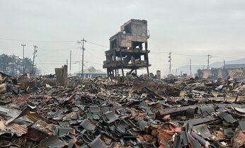 【能登半島地震ルポ】20歳の自衛官に彼女から「生きてる?」LINEが届いた 被災者も支える人も必死で前を向く