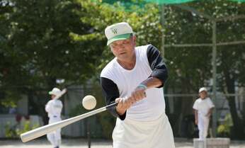 中高年が「スポーツの秋」に気をつけたい やりすぎてはいけない運動