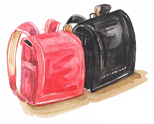 最近は海外セレブの間でも、日常使いのバッグとして大人気のランドセル
