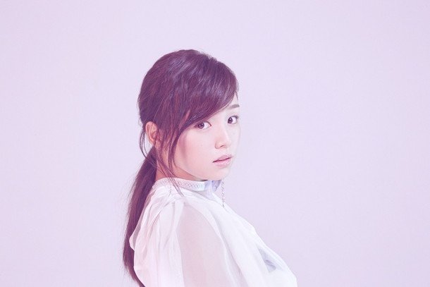 篠崎愛“良い子”なニューシングル『TRUE LOVE』アートワーク＆収録内容＆リリイベ情報公開