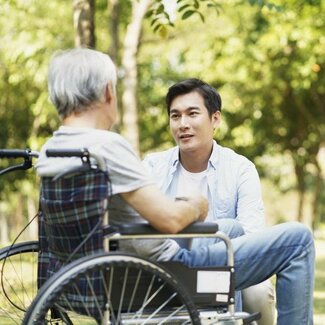 ある日突然『親の介護』をすることになったらどうする? 親を高齢者施設へ入れる人のリアルな現実