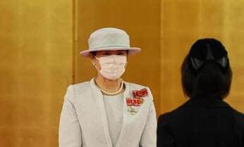 雅子さまは現場の看護師に気遣い 愛子さまは災害ボランティアに関心 皇室の人道支援の歴史をひもとく
