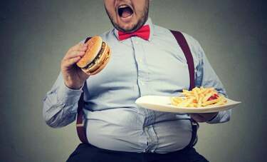 「ついつい食べすぎちゃう」を防ぐ5つのポイントを早稲田院卒ダイエットコーチが解説