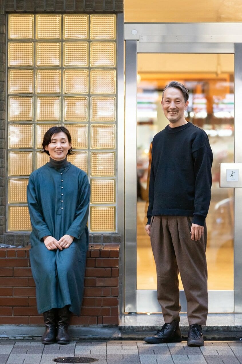 砂連尾理さん(右)と砂連尾瞳さん(撮影/写真映像部・上田泰世)