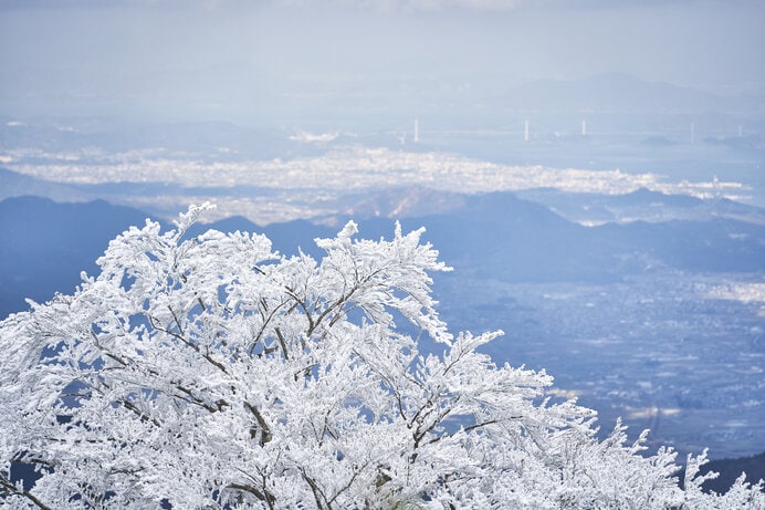 西日本にも雪山登山を楽しめる山があります