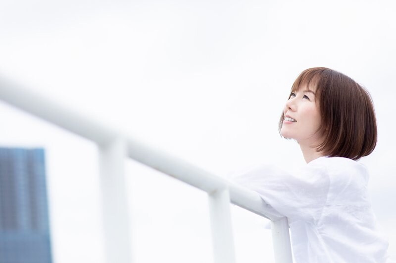 半崎美子、“平成最後の日に書いた”新曲「一緒の星」のMV解禁