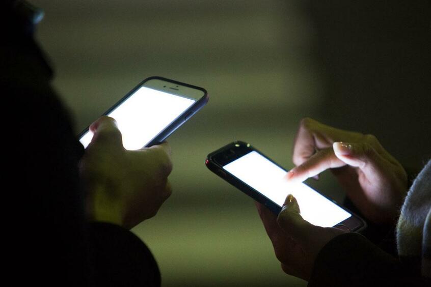 競馬・競艇などの公営競技のネット投票割合が高まり「ギャンブル依存に陥り、多額の借金を負った」との相談が支援者や医療機関に相次いでいる(撮影/大野洋介)