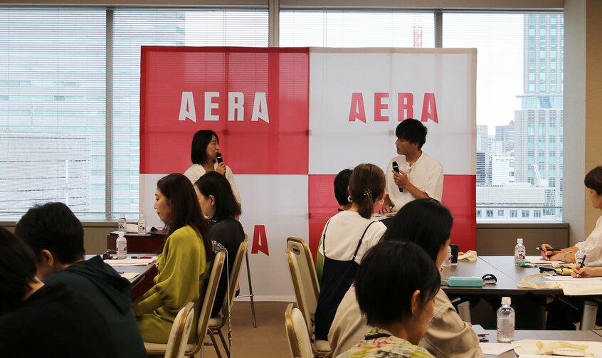 ライフプランを逆算してお金を考えるという話では、「人生は予想外のことが起こる。たとえば、今後宝くじが当たるかもしれないし……」と常冨副編集長。ポジティブです!