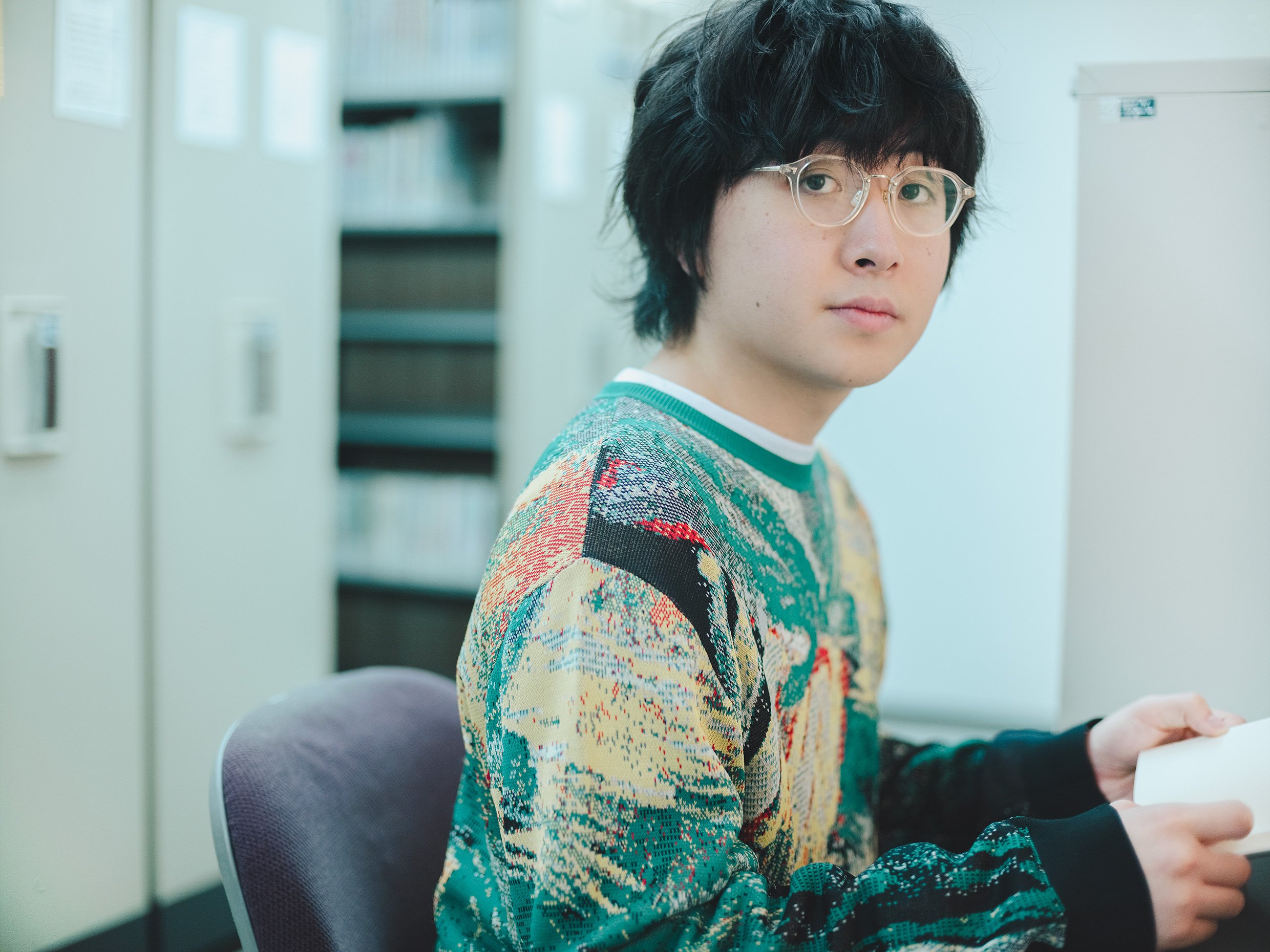 jc 自撮り 全身 裸 シンガーソングライター・崎山蒼志が初の著書で描く、現実と妄想が混ざり合う独創的な世界 （AERA DIGITAL）｜ｄメニューニュース（NTTドコモ）