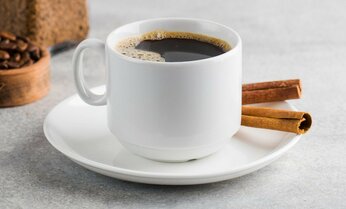 【医師が教える】血管の健康のために「シナモンコーヒー」を飲むのがおすすめ