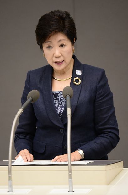 小池都知事　（ｃ）朝日新聞社