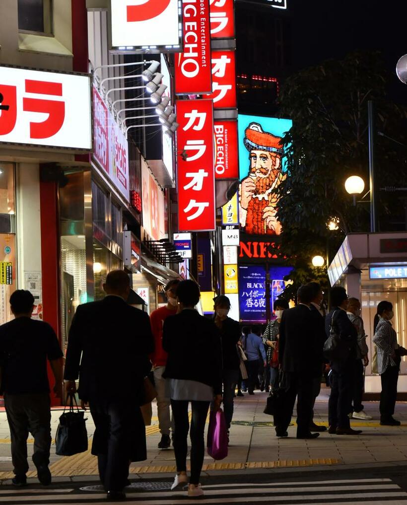 札幌・ススキノ地区　（ｃ）朝日新聞社