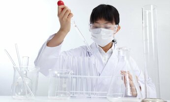 「理数教育」に力を入れている首都圏の中高一貫校はどこ? 名門女子校に、理系大の付属校も【独自ランキング】