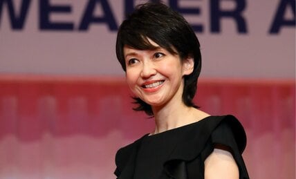 バブル期に鳴らした「賀来千香子」がZ世代に猛アピール！　TGCのモデルとしてランウェイにも挑戦するワケ