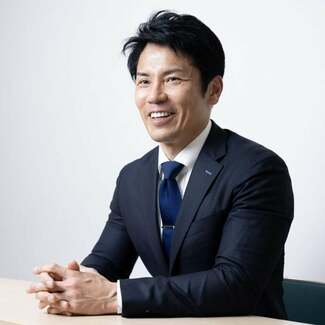 信託報酬が1.6%違うと30年でいくら差がつく? 100万円運用シミュレーション