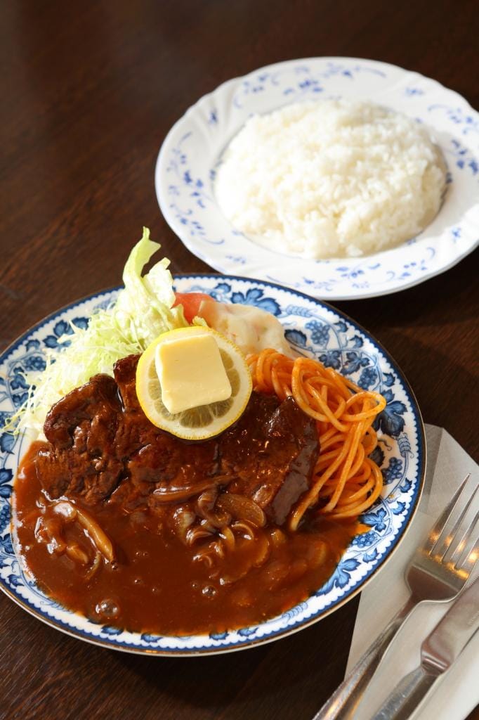 テキ（ヒレ肉）3950円［写真＝松永卓也、高野楓菜（写真映像部）、大野洋介］