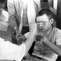 広島平和記念資料館で「この少年は、俺やで」 被爆を語らなかった父に息子が今夏思うこと #戦争の記憶