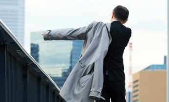 副業OK大手では7割に 副業者数も10年で4割増 氷河期世代は本業も副業も非正規の傾向も