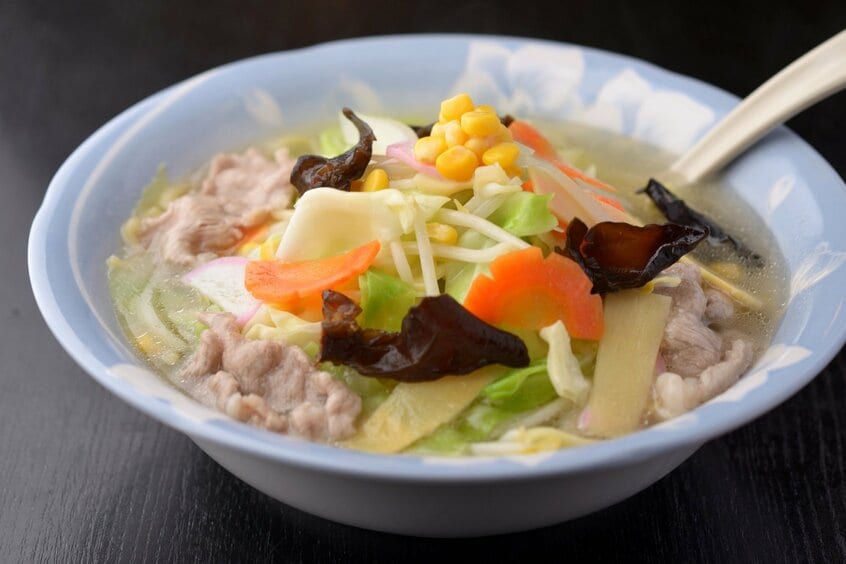 タンメンは「日本全国」で食べられているわけではない。画像はイメージ(PIXTA)