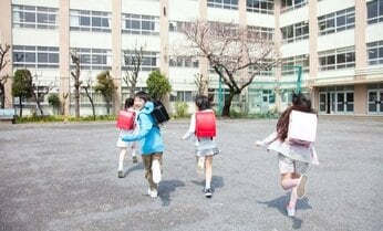 「朝の小1の壁」対策に1億円かけて「子ども」は日に2人のケースも…自治体で明暗くっきりのジレンマ