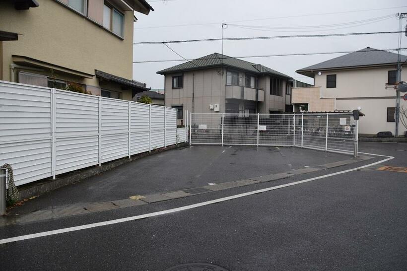 車内で女児が意識不明の状態で見つかった駐車場（大阪・岸和田市）