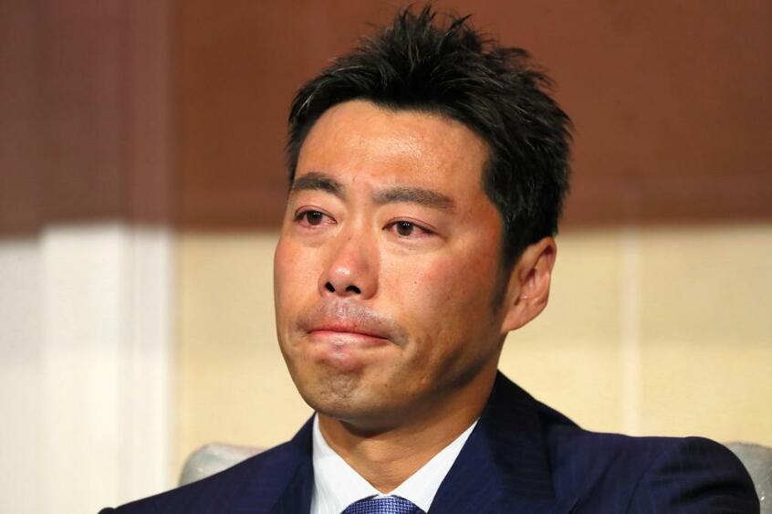引退を発表した上原浩治 (c)朝日新聞社