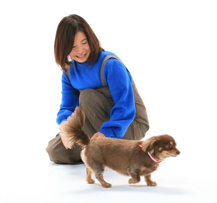 大久保佳代子を変えた愛犬「パコ美と晩酌が一番幸せ」 | AERA dot. (アエラドット)