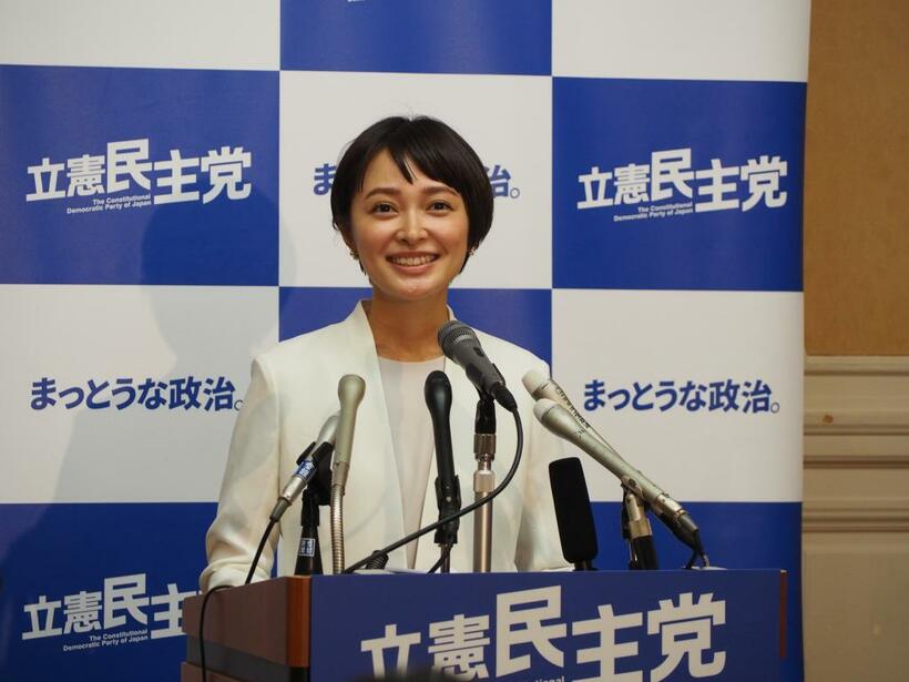 参院選に立候補を表明する市井紗耶香さん